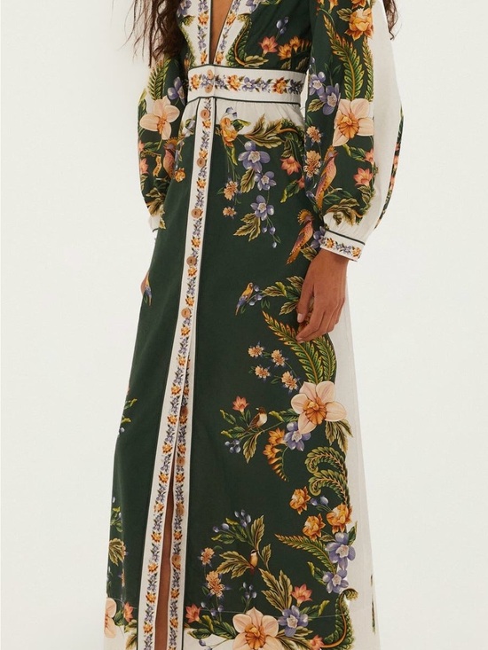 FARM Rio Dresses & Skirts - FARM Rio
Nature Green Long Sleeve Floral Maxi
Dress Size - S